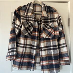 Women’s Oversized Flannel Jacket